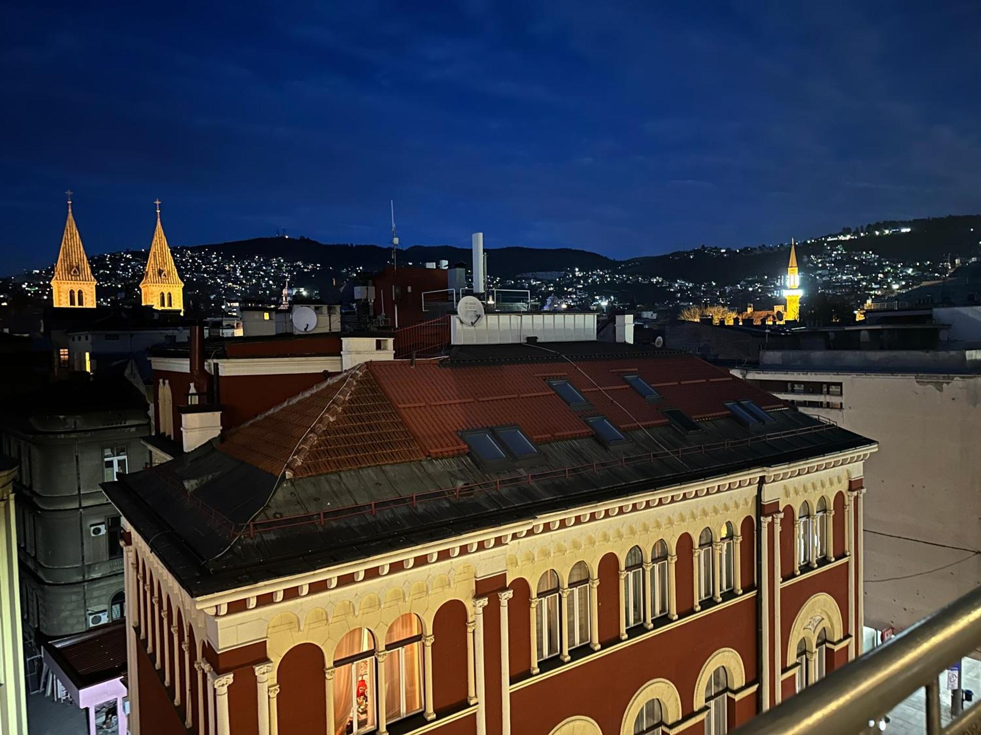 Sarajevo Skyline Apartment Екстер'єр фото